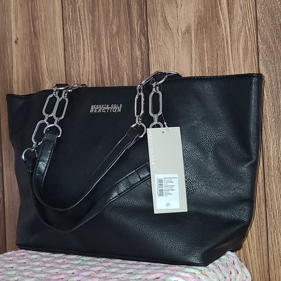 Kenneth Cole Reaction Tote - Picture 2 of 9